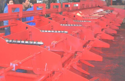 【數控調直機】誤差小、性能好